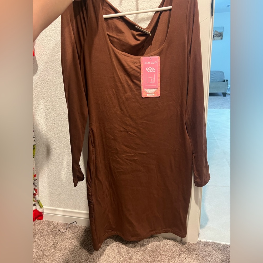 Brown dress